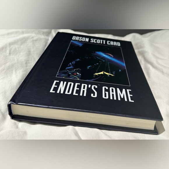 Ender's Game Hardcover Book - Picture 6 of 7